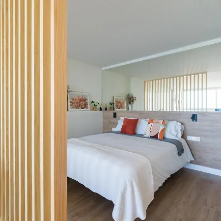 Апартаменты Living Canteras Homes - Stylish Beachfront Лас-Пальмас-де-Гран-Канария