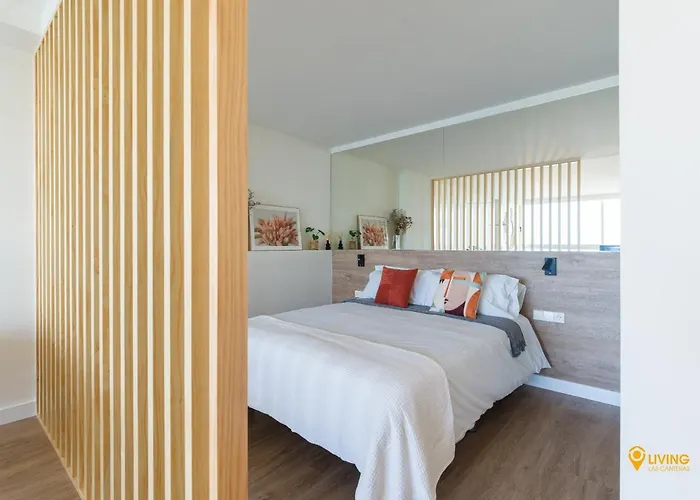 Apartment Living Canteras Homes - Stylish Beachfront Las Palmas de Gran Canaria