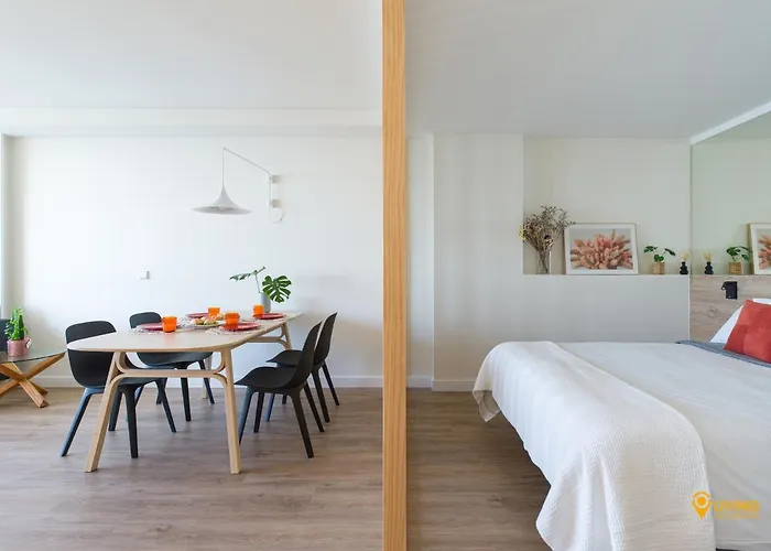 Living Canteras Homes - Stylish Beachfront Apartment *